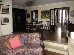 pictures of villa laura